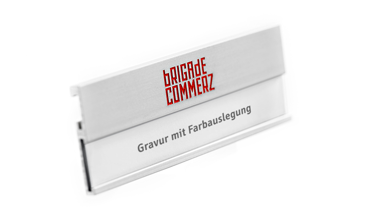 Namensschild aus Aluminium mit Gravur, silberfarbig matt eloxiert - B.H.  Mayer's IdentitySign GmbH - IdentitySign